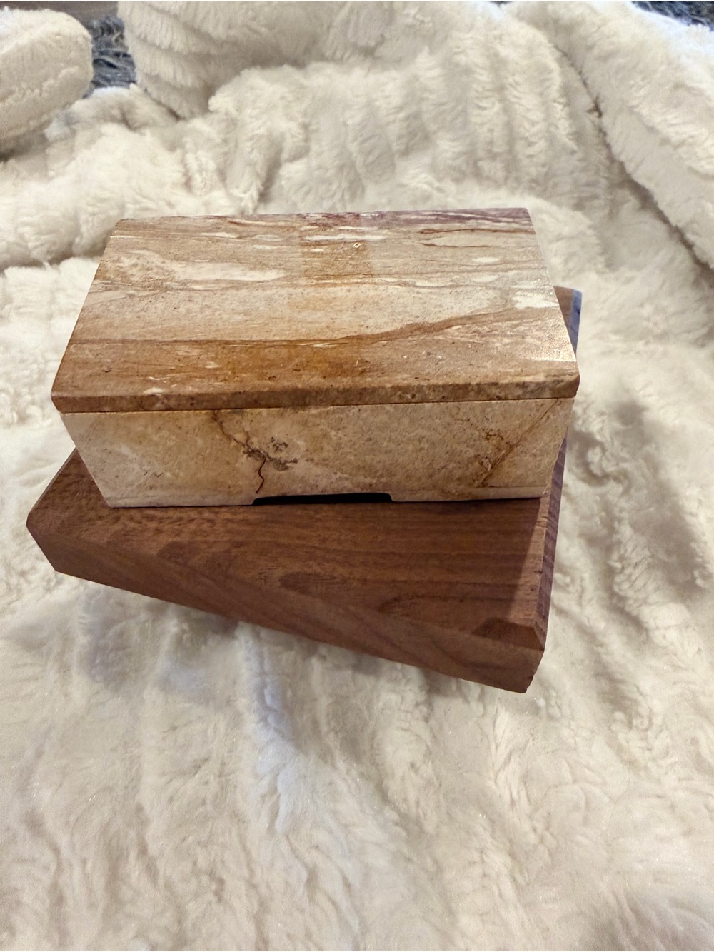 Vintage Lidded Trinket Box Tessellated Stone Vintage Classic Decor